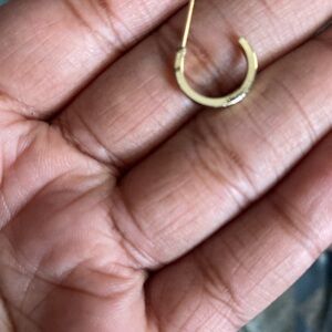 Elegant Gold Hoop Earring